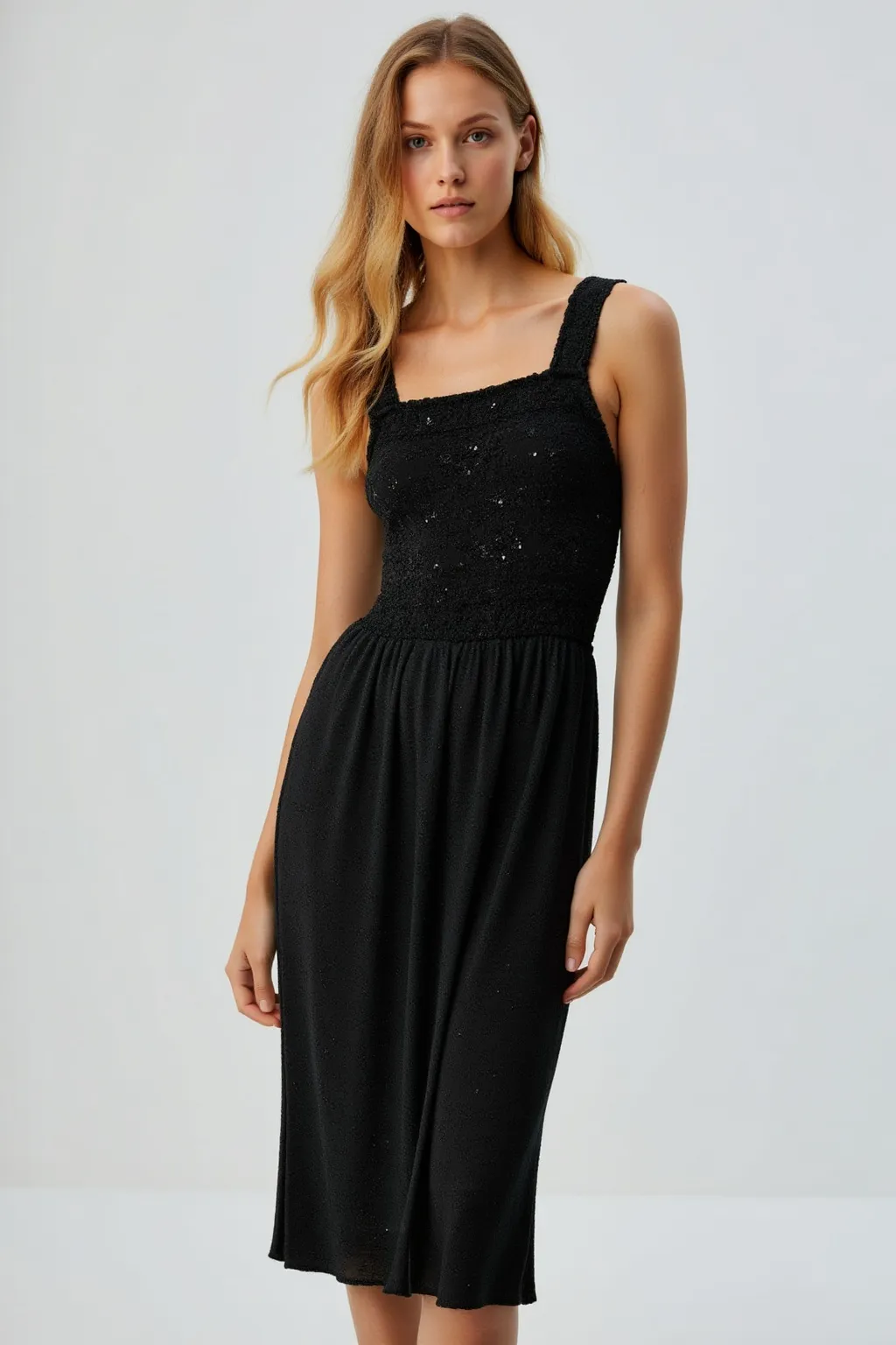 Apron Black Long Dress